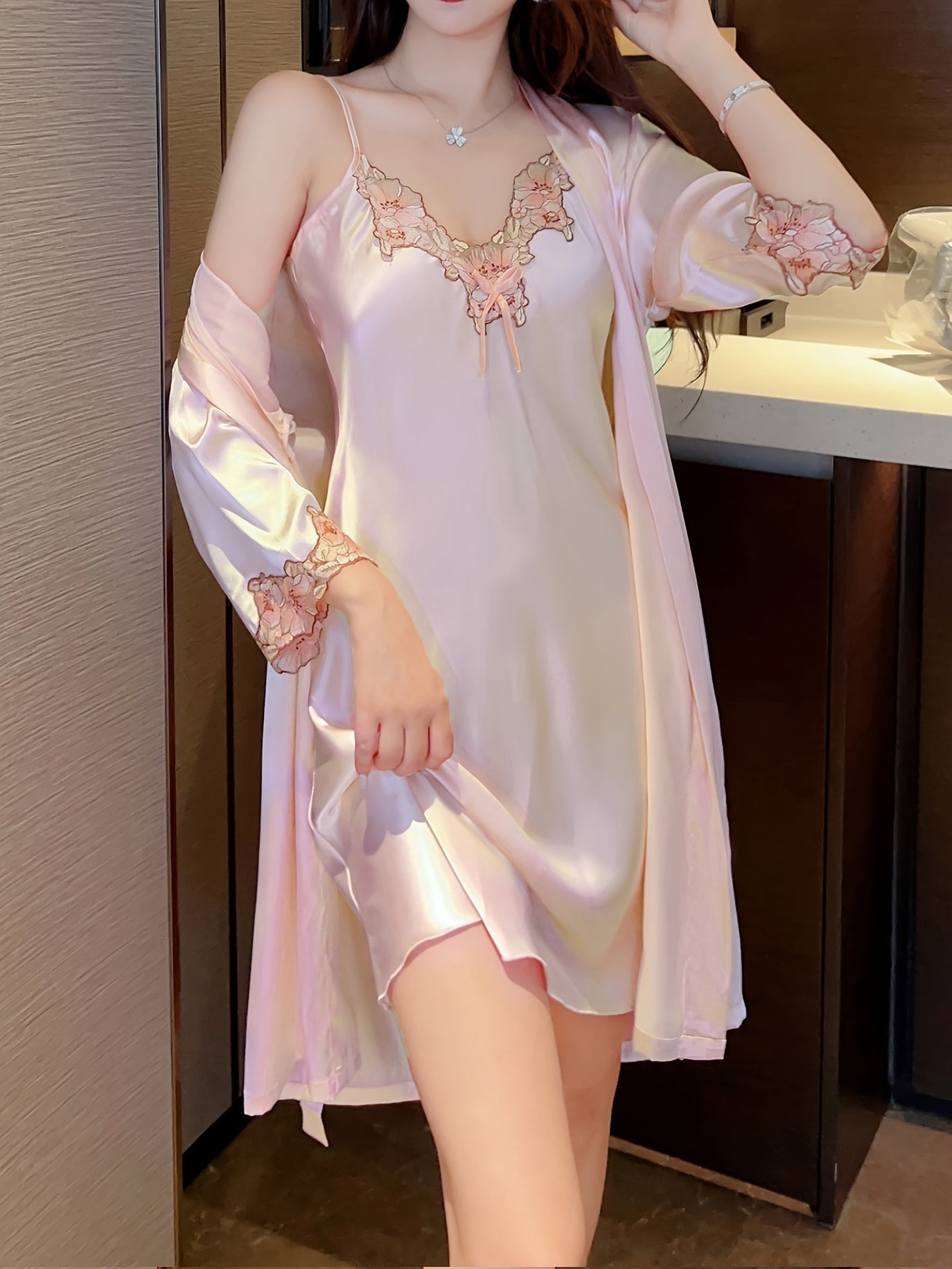 Women's Luxurious Satin Pyjama Set