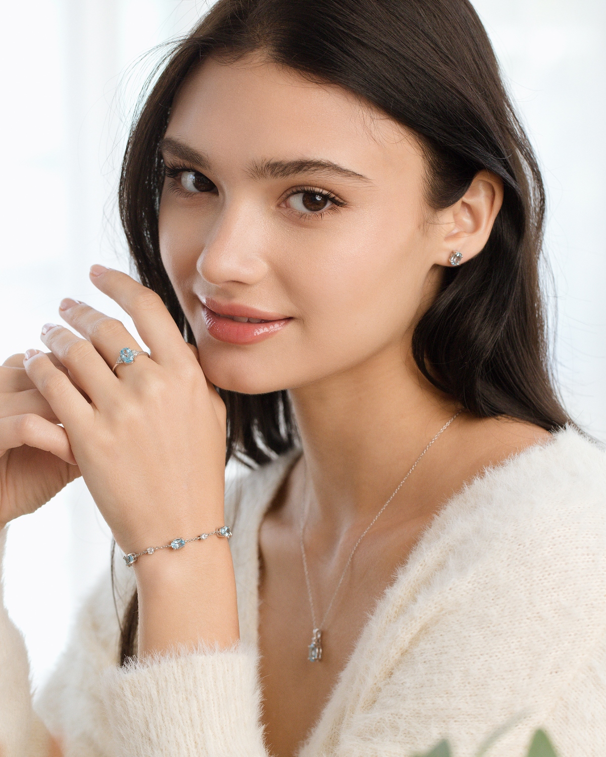 Mini Set 2 - Blue Topaz Jewellery Set in Sterling Silver