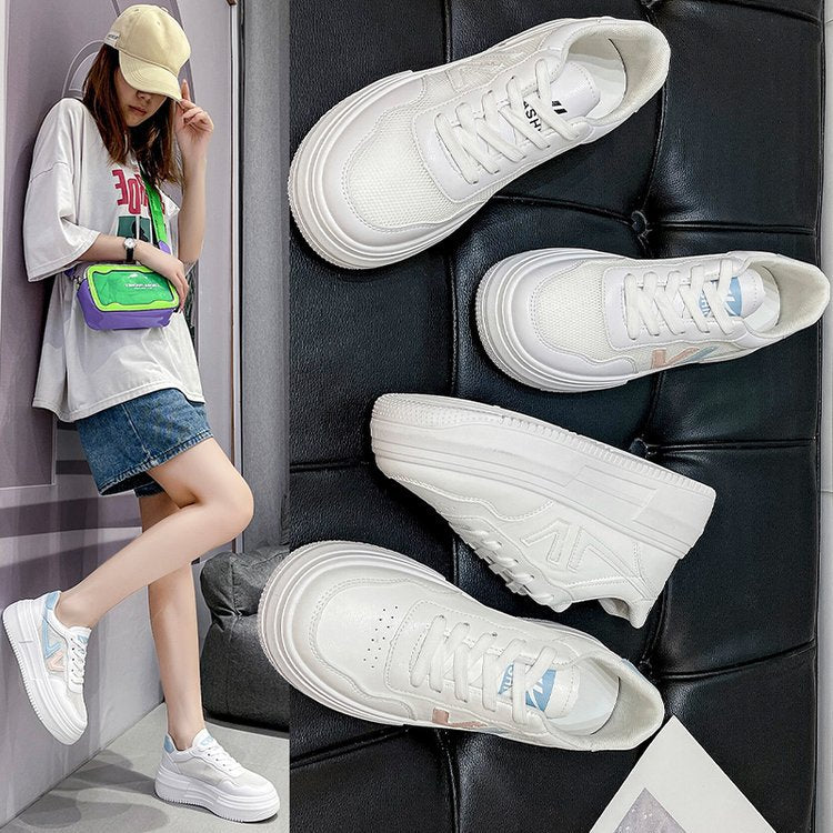 Lace-Up Flat Sneakers/Trainers