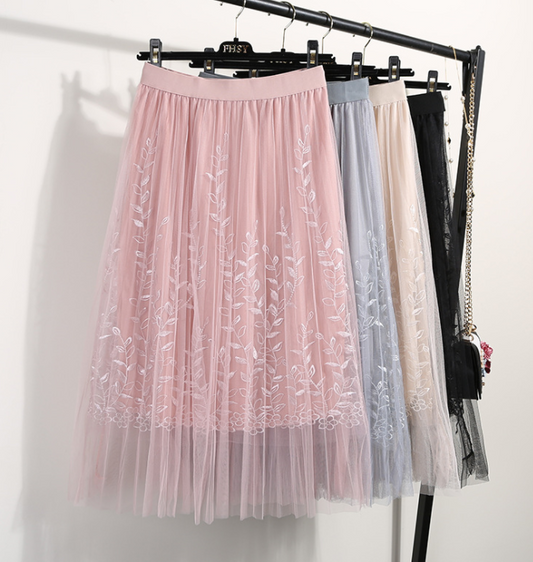 Floral Embroidery A-Line Mesh Midi Skirt