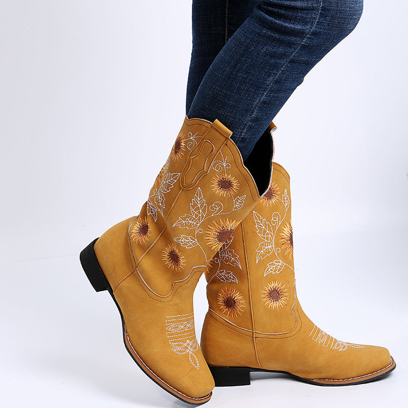 Sunflower Embroidery Cowboy Boots For Women - Low-Heel Western Boots