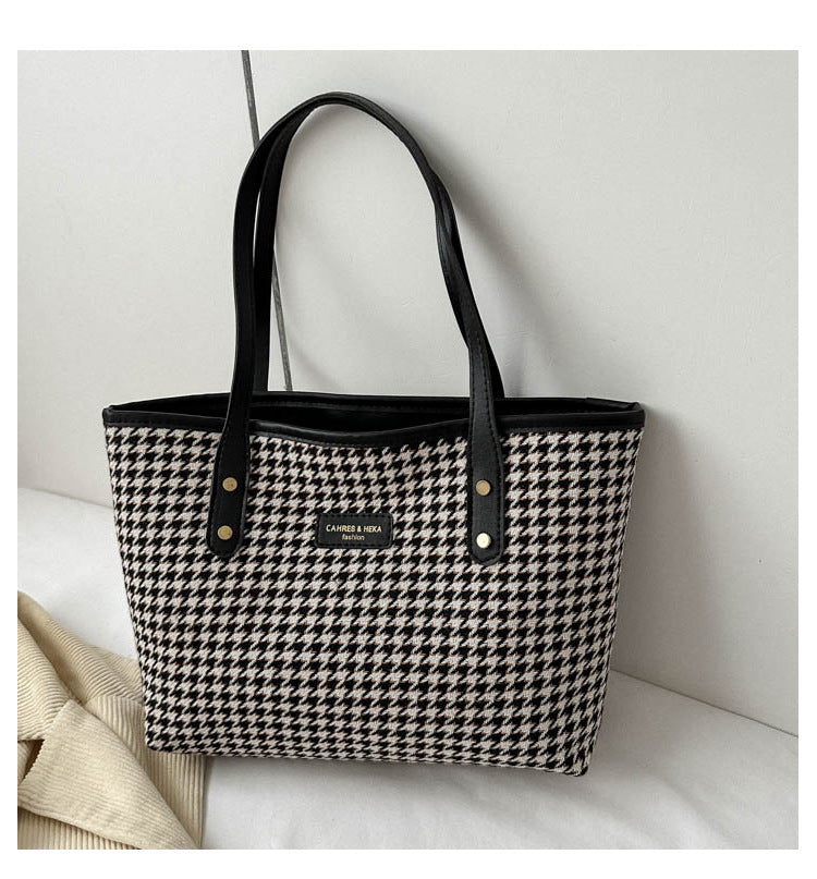 Houndstooth Shoulder Handbag