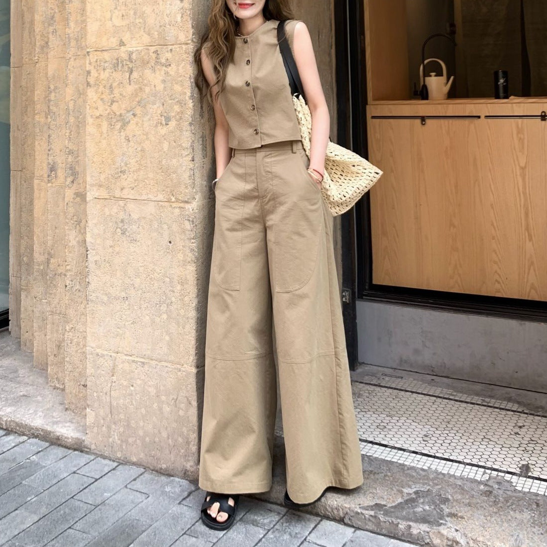 Versatile Casual Wide-Leg Pants Outfit