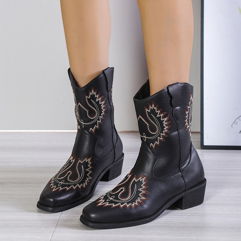 Women's Embroidered Western Boots - Chunky Mid Heel Cowboy Boots