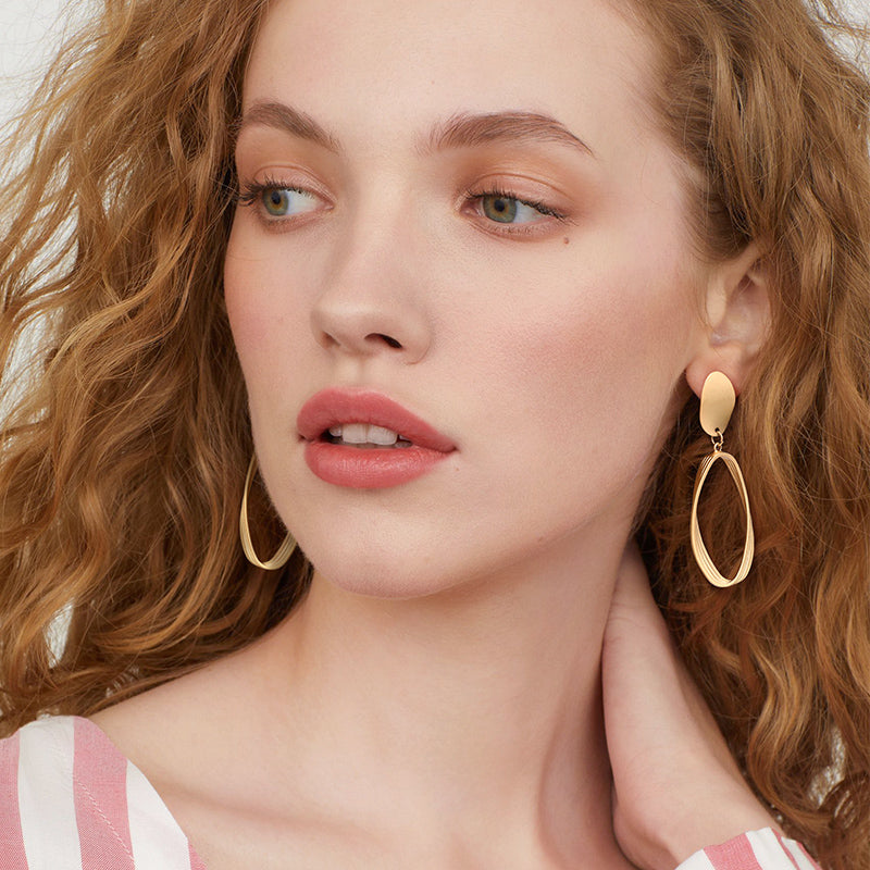 Women's Matte Metal Hoop Earrings