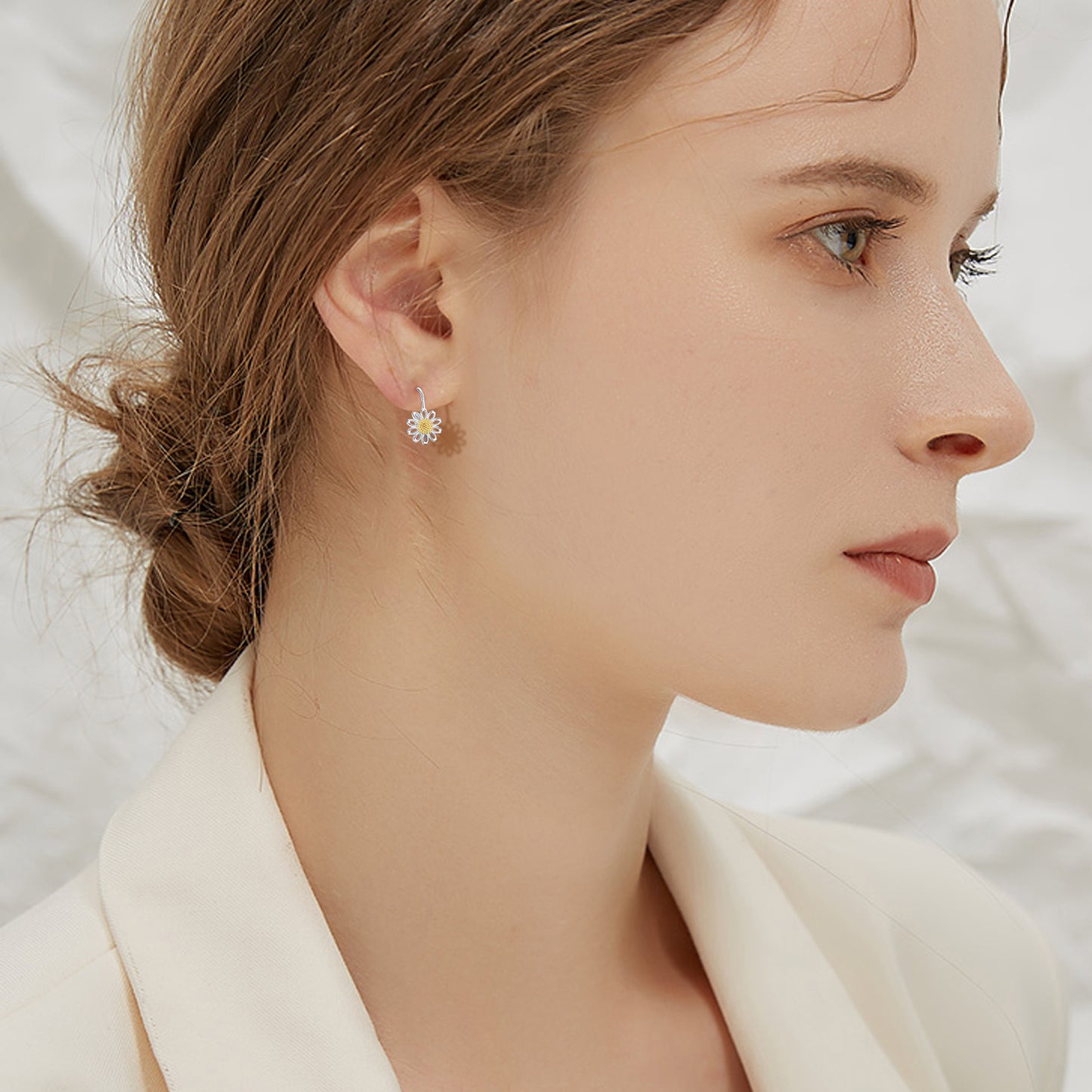 Daisy Leverback Hoop Earrings in White Gold-Plated Sterling Silver