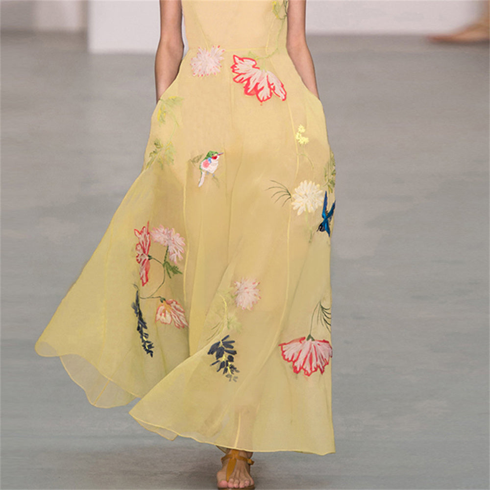 Sleeveless Crew-Neck Print Slim Dress