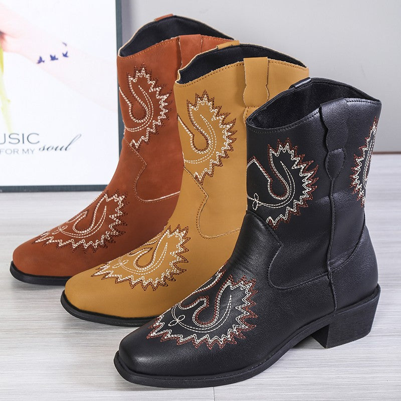 Women's Embroidered Western Boots - Chunky Mid Heel Cowboy Boots