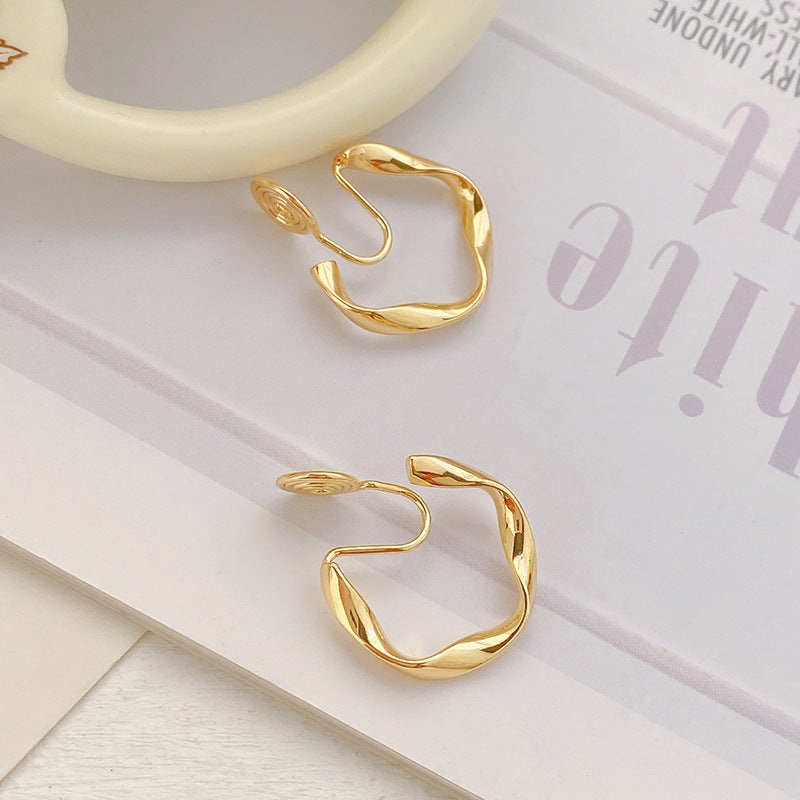 Top quality 18K Gold Color Mosquito Coil Clip on Hoop Earrings Hot Sale C Shape Copper C Shape Cuff Earrings Ear Clip