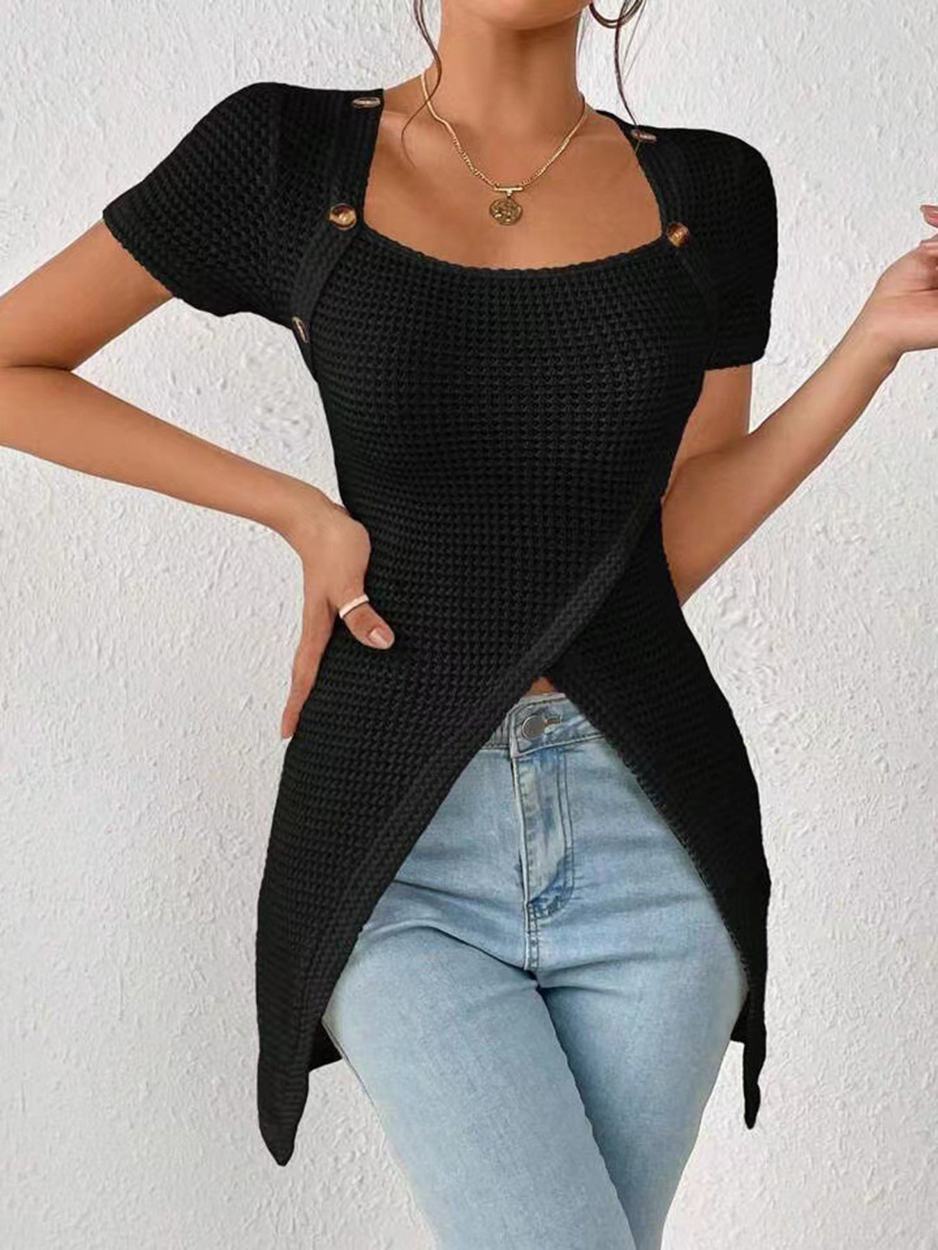 Women's Waffle Button Trim Long-Hem Slit Top