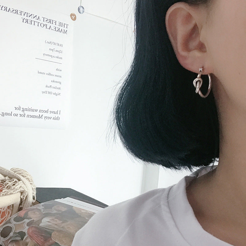 Women's Character Knot Twist Hoop Earrings
