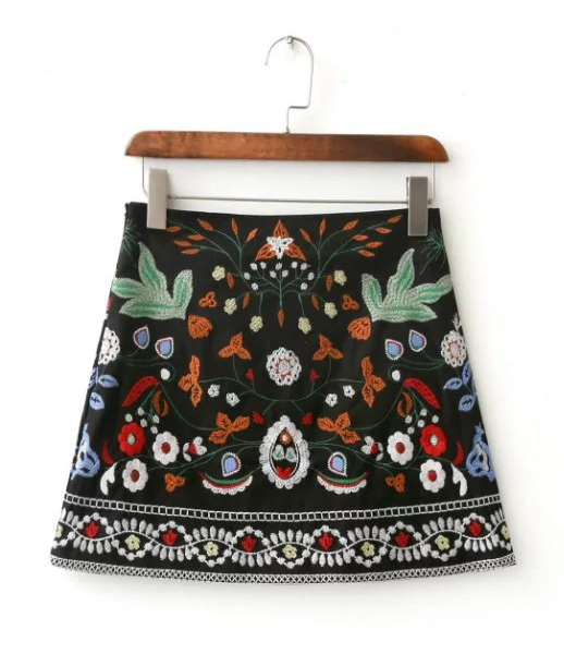 Charmma Embroidered Floral Skirt