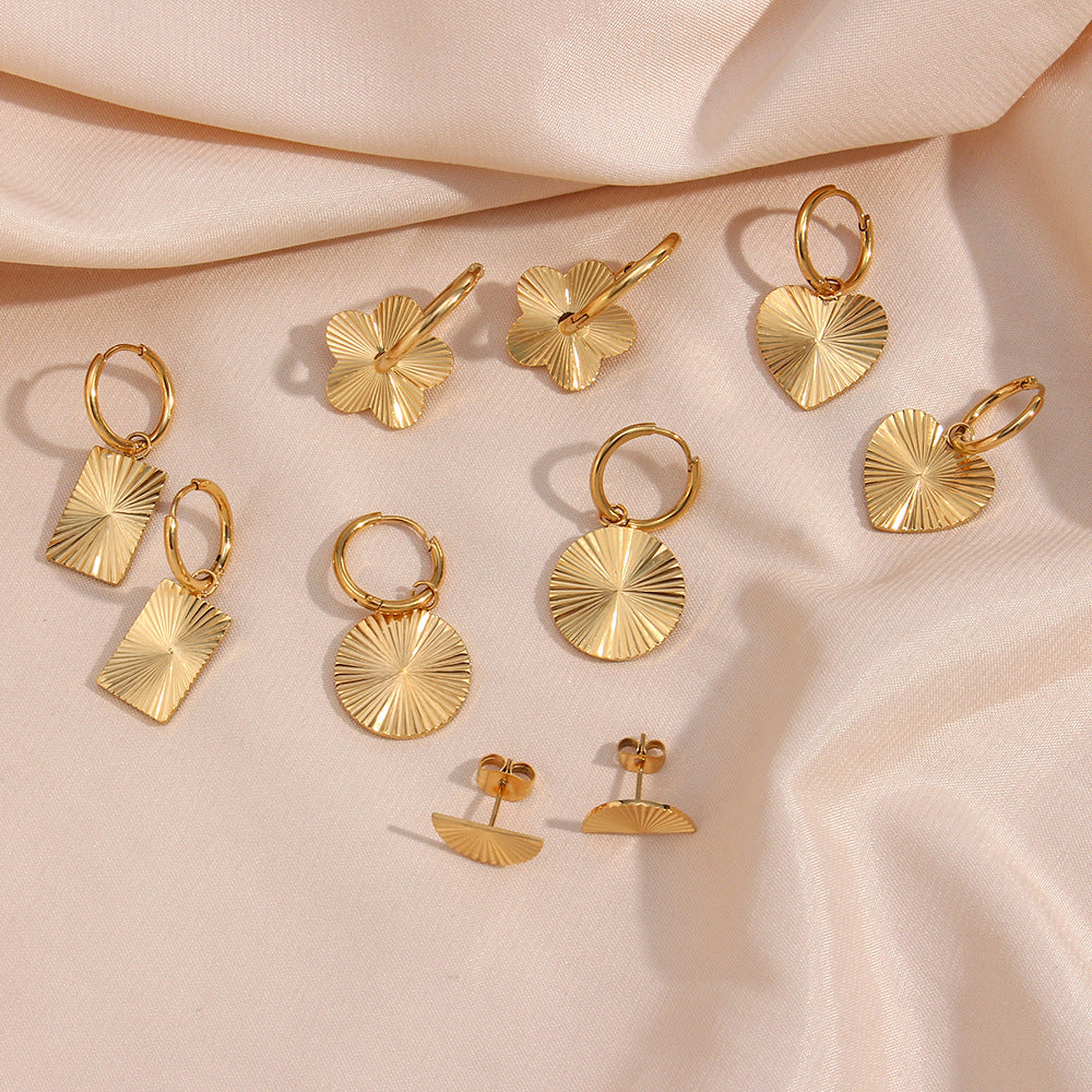 Gold-Plated Heart Flower Earrings