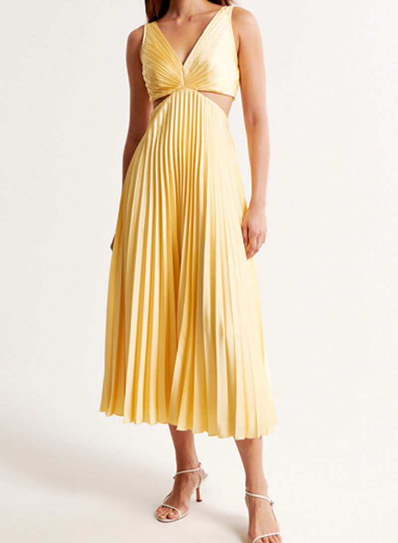 Summer New V-neck Sleeveless Hollow Backless Pleated Dress