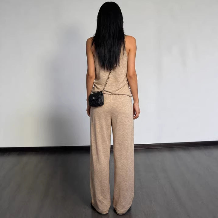 Casual Sleeveless Top & Straight-Leg Pants Outfit