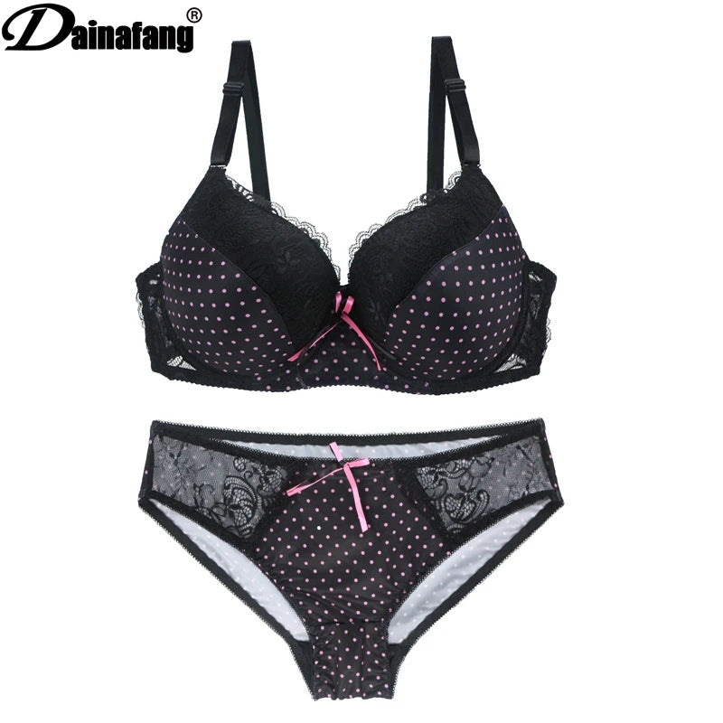 Daina Fang Push-Up Lace Lady Lingerie - Hollow Outfit G-String Embroidery Underwear Set