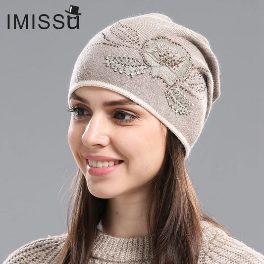 Women's  Casual Beanie Cap With Flower Pattern