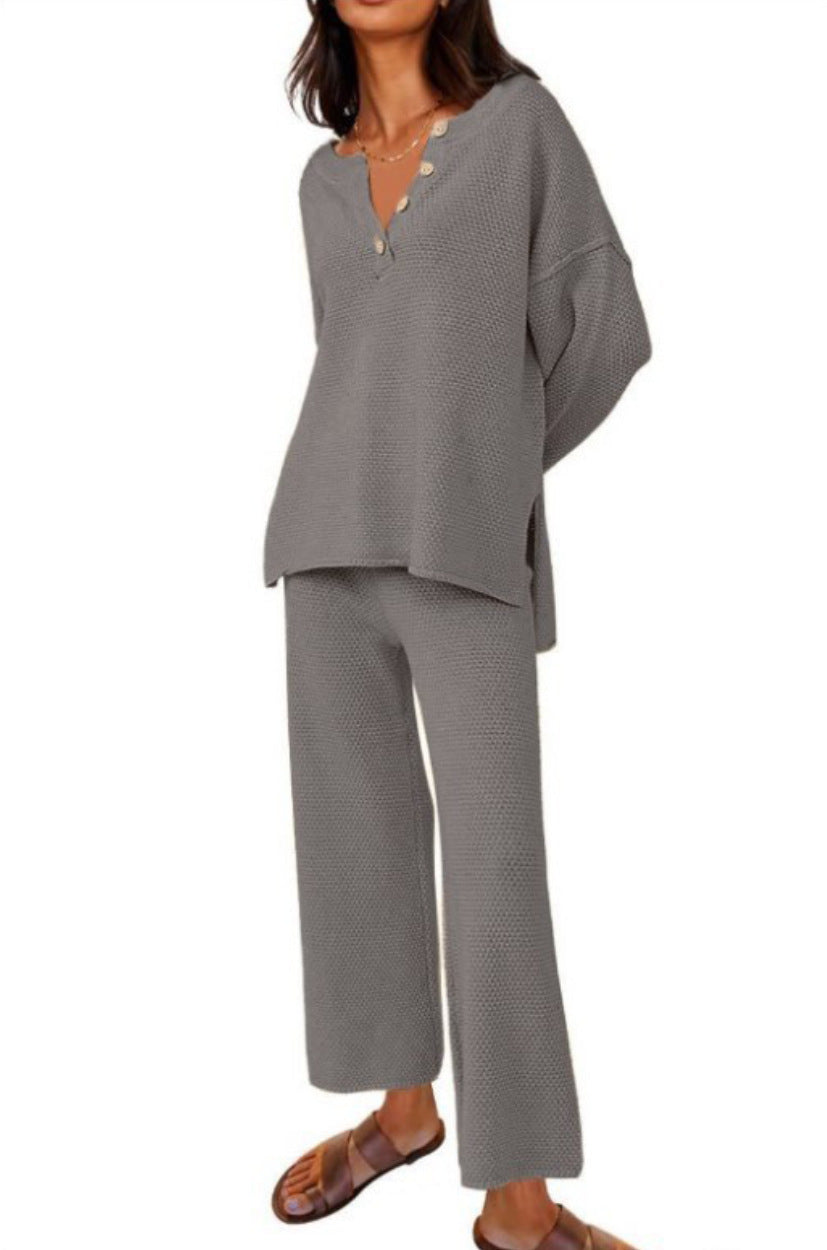 Two-Piece Loose Leisure Suit