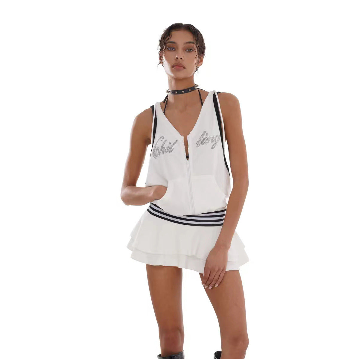 A Cute V-Neck Stitching Pleated Dress