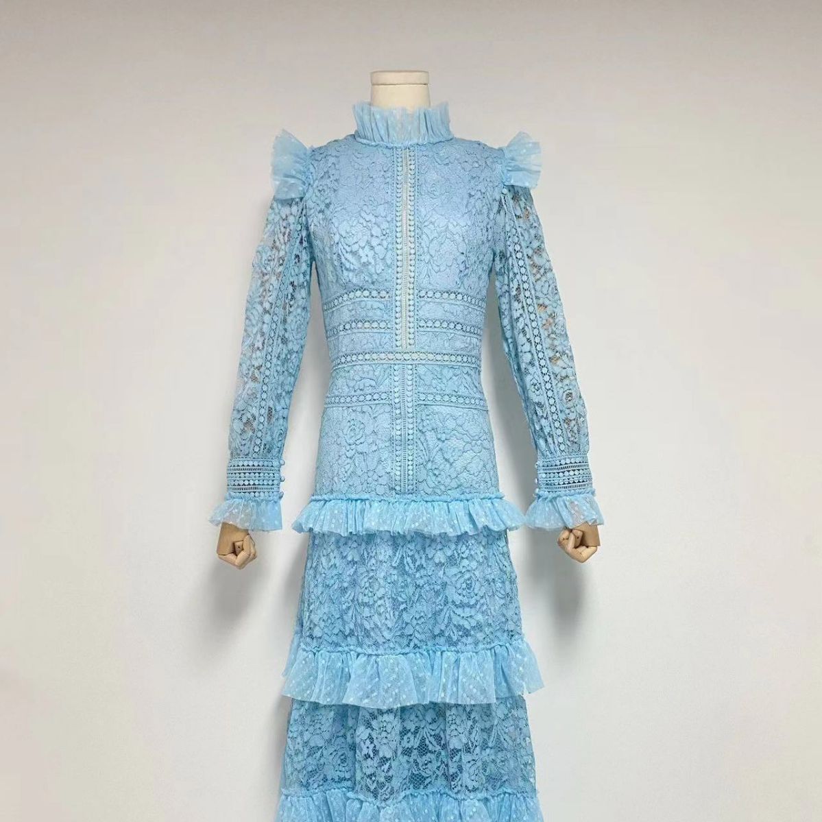Vintage Style Standing Collar Lace Patchwork Long Skirt