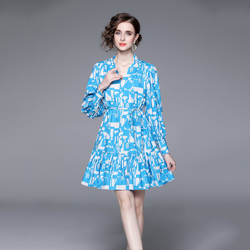 V-Neck Single-Breasted Short Lantern-Sleeve Waist-Tight Dress