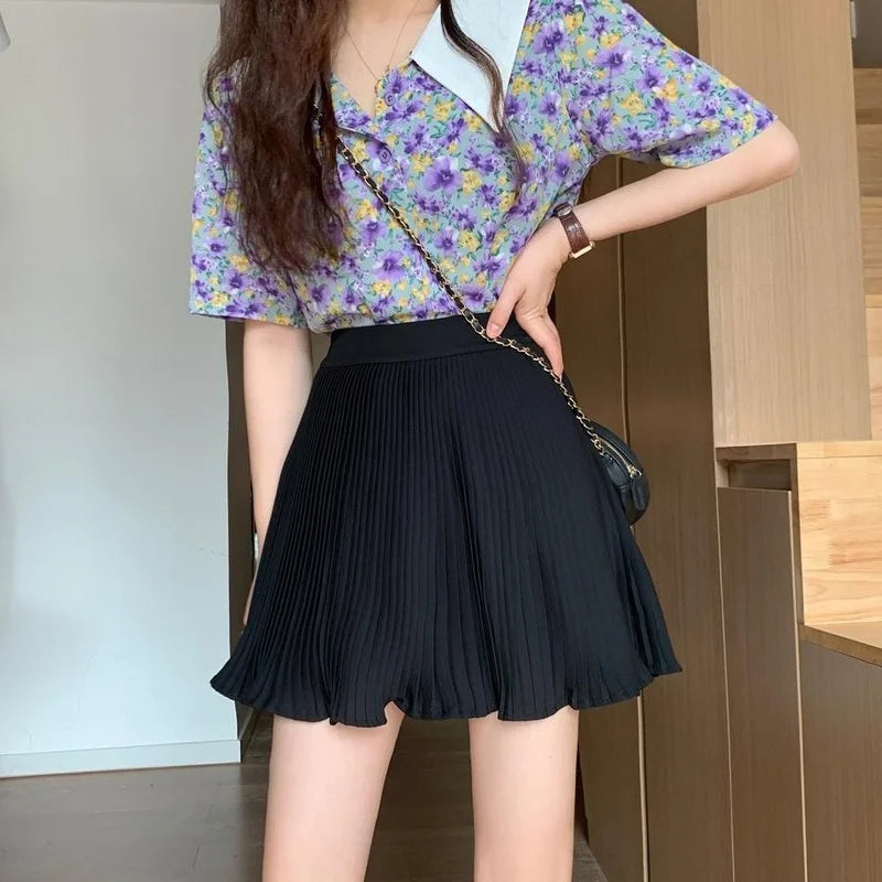 Pleated Short Elastic-Waist Mini Skirt