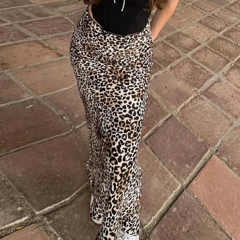 Leopard Print Long Skirt