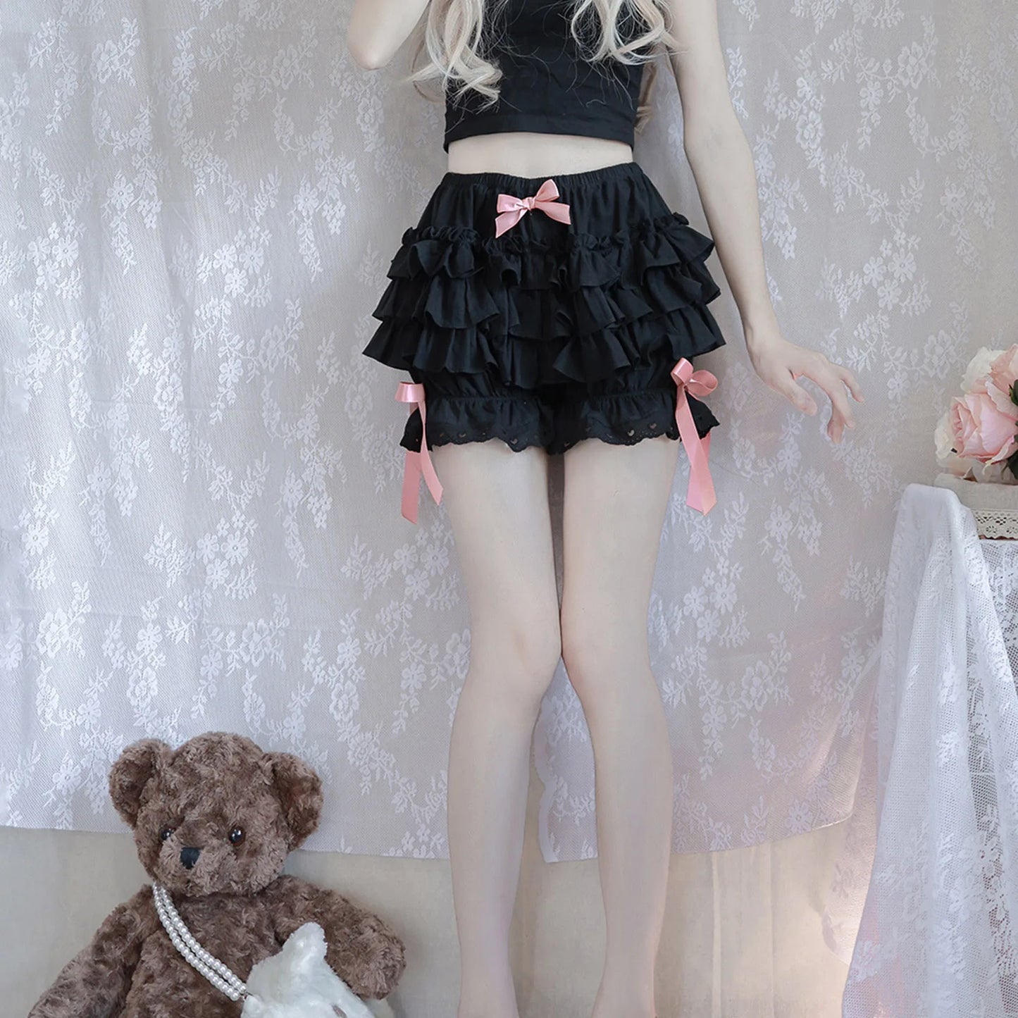 Womens Lace Ruffle Bloomers Shorts Layered Pettipants Victorian Pumpkin Pants Panties Booty Shorts Lolita Dress Safety Shorts