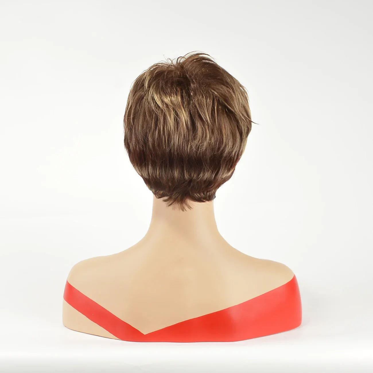 Women‘s Fashion Short Wigs with Bangs Pixie Cut Soft Straight Wigs Brown Synthetic Hair Wig Costume Party Wig for Women