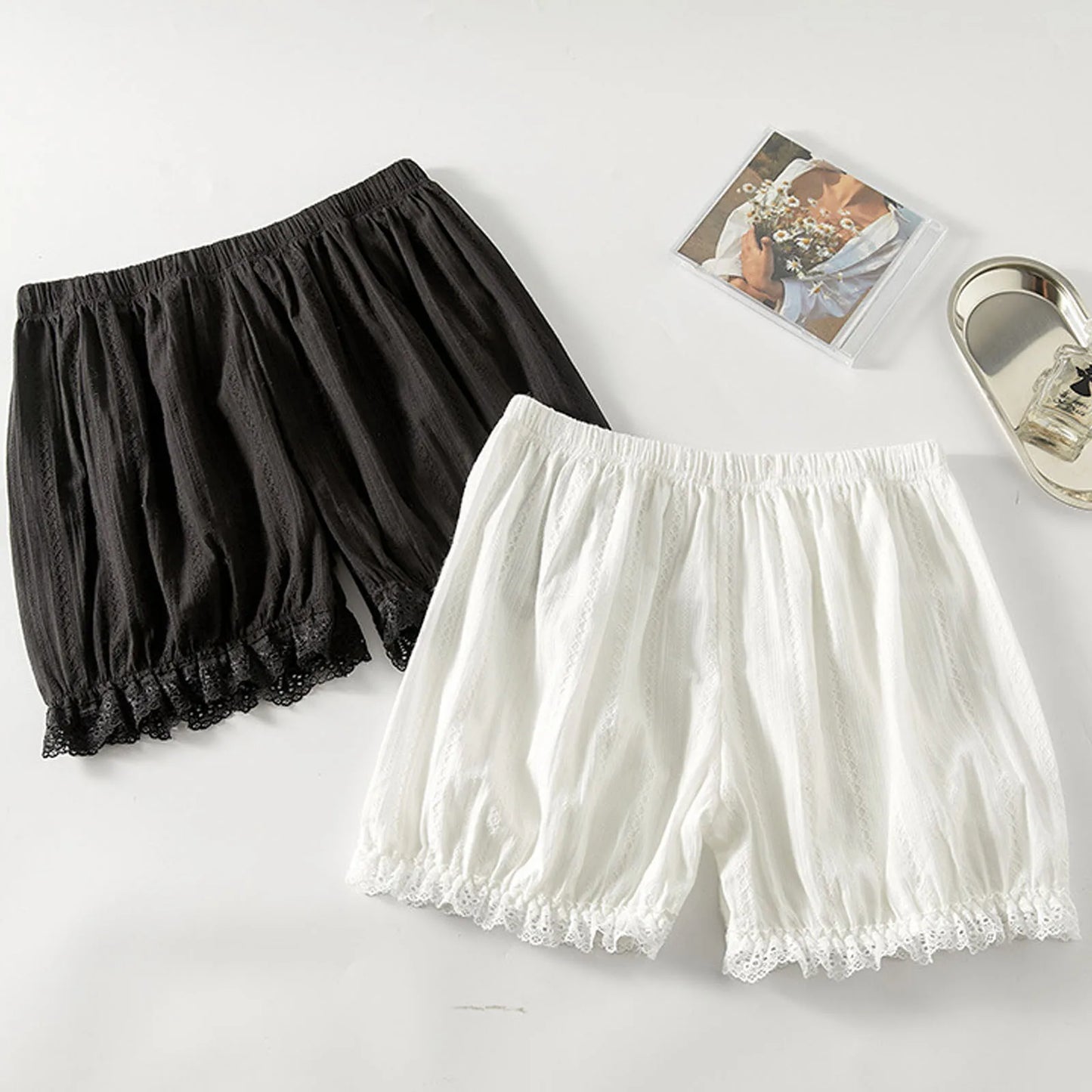 Womens Lace Ruffle Bloomers Shorts Layered Pettipants Victorian Pumpkin Pants Panties Booty Shorts Lolita Dress Safety Shorts