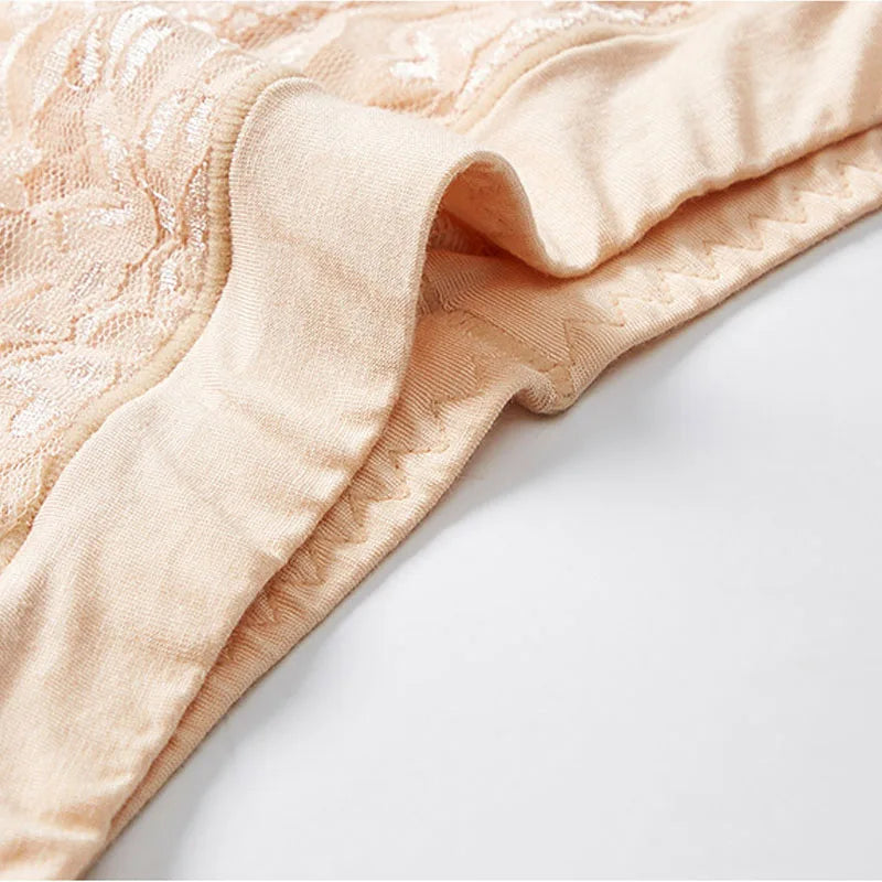 Vintage Frilly Lace Shorts