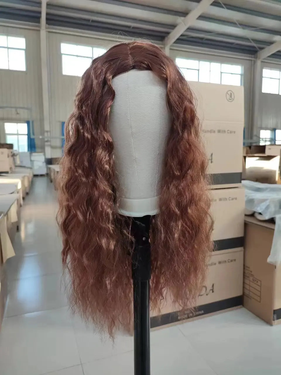 Blice Synthetic Wig Curly Hair Extensions Omber  Middle Part Women‘s Daily Wig Natural Hair Line Blonde Color Without Bang
