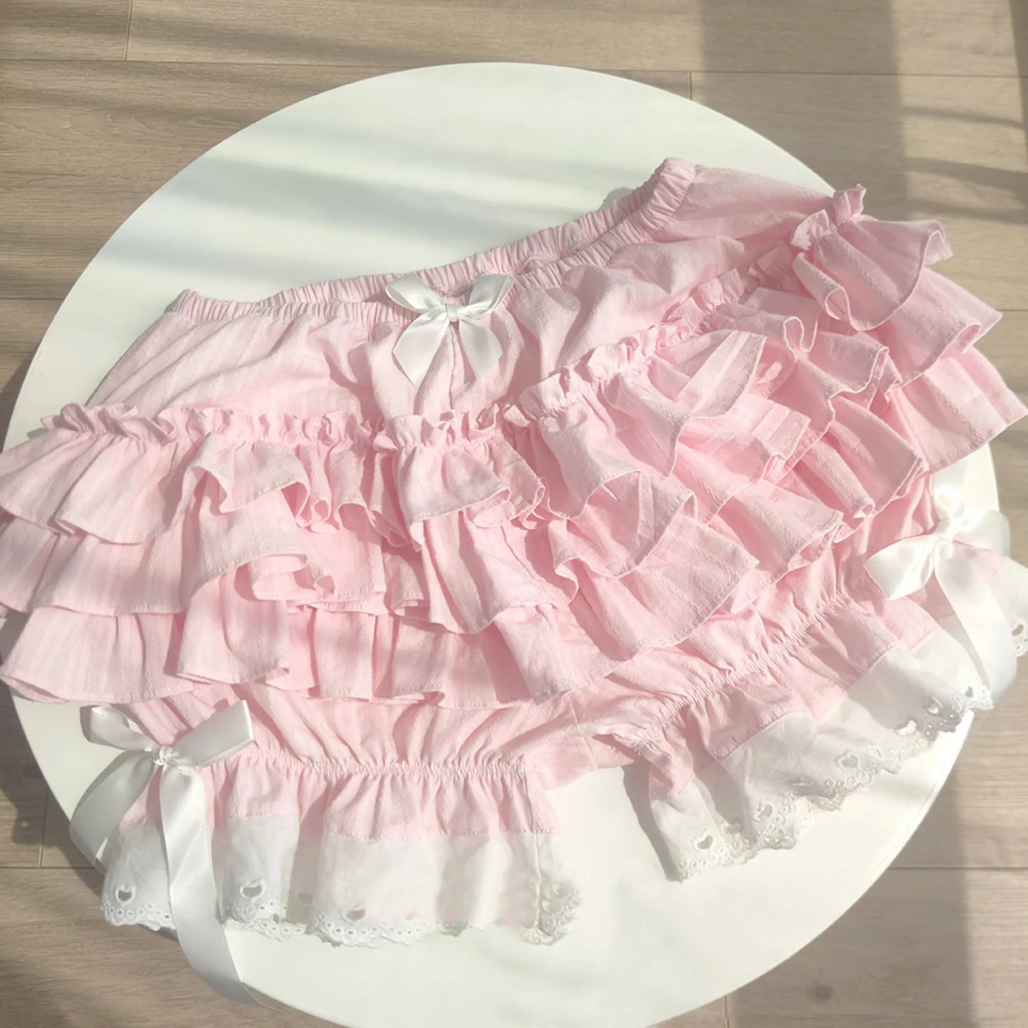 Womens Lace Ruffle Bloomers Shorts Layered Pettipants Victorian Pumpkin Pants Panties Booty Shorts Lolita Dress Safety Shorts