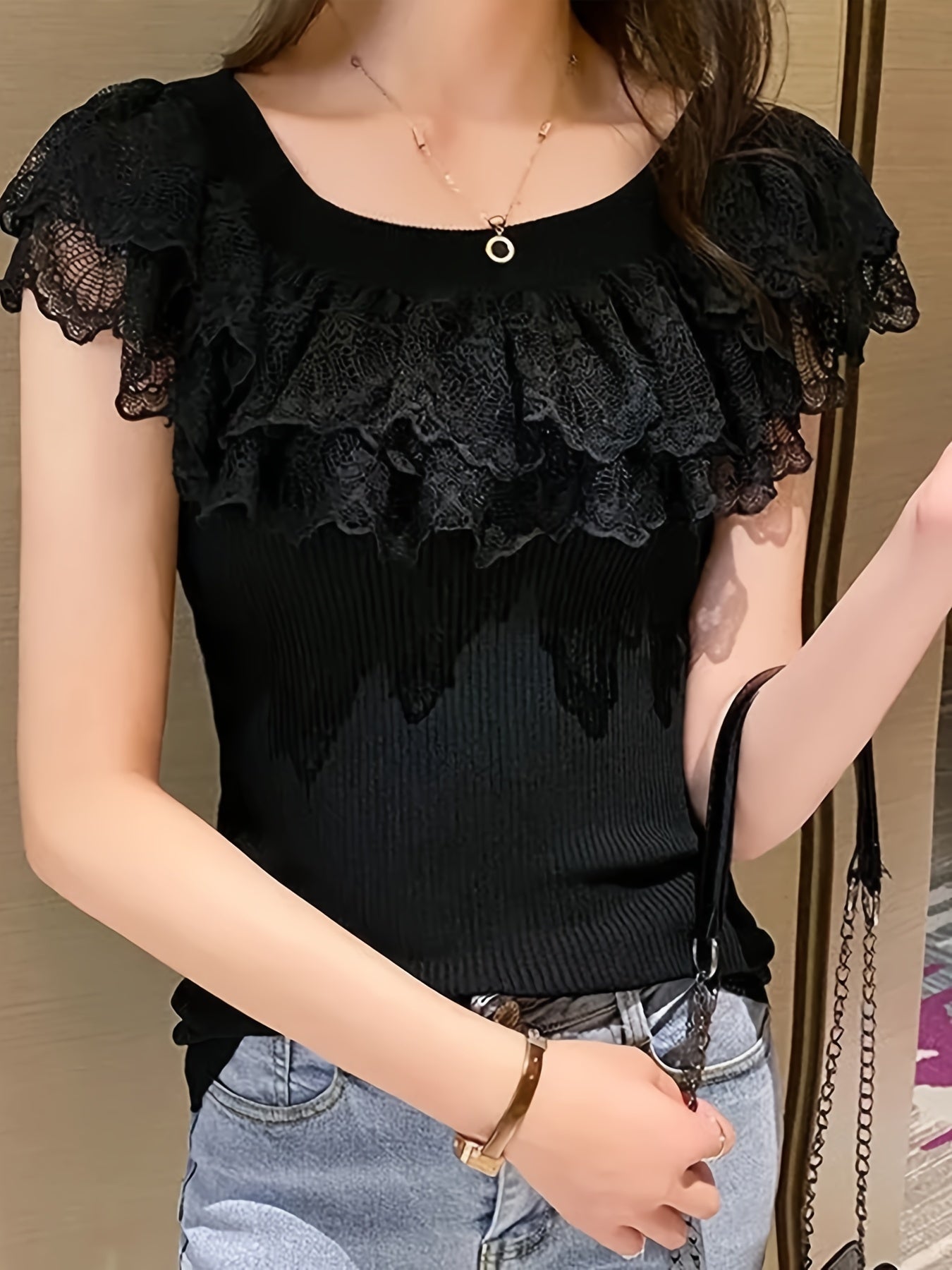 Contrast Lace Ribbed Crew-Neck Top