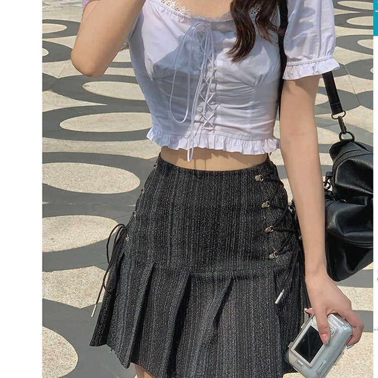 FEATURED: Hot Girls Pleated Skirt