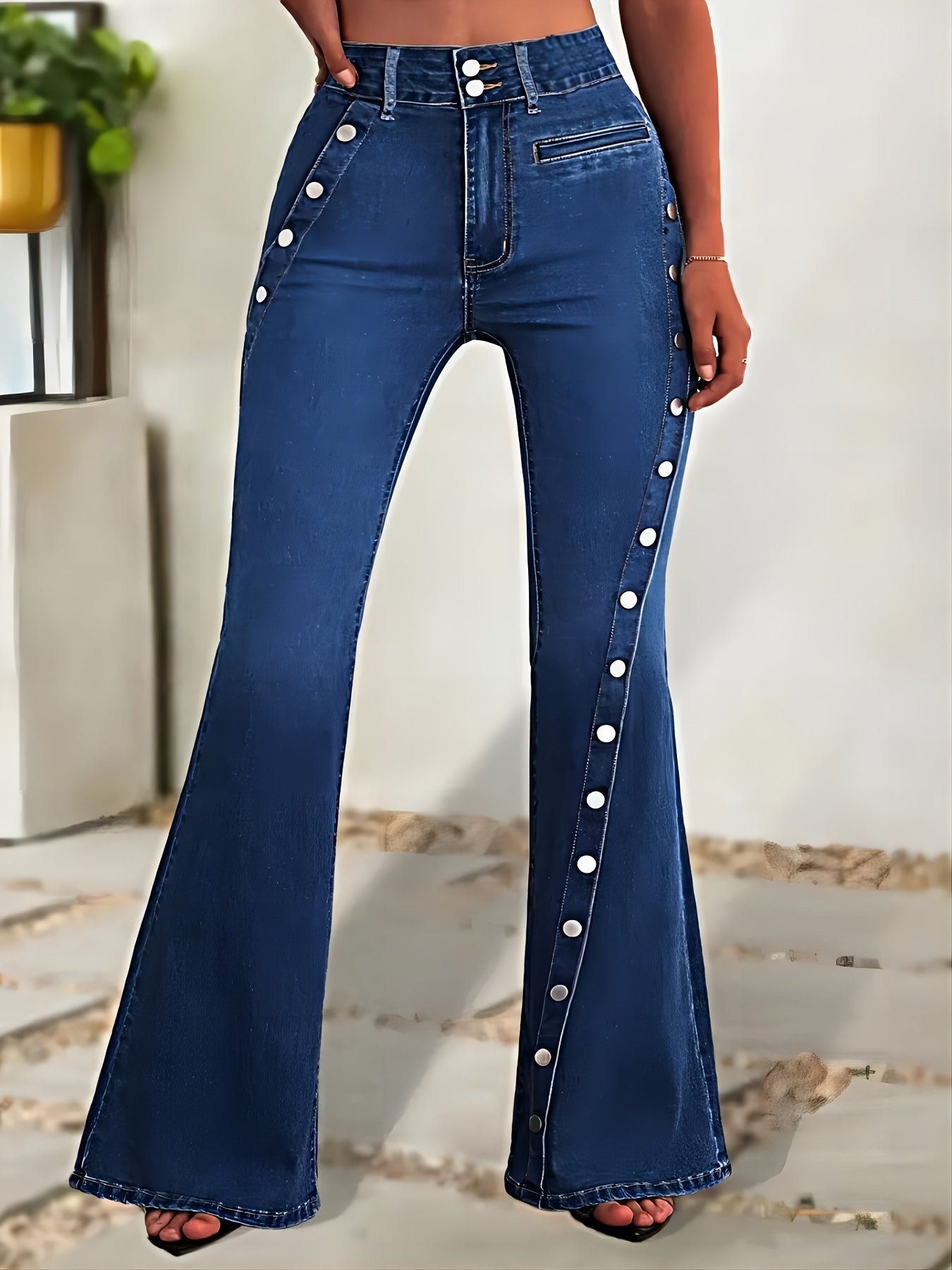 Buttons Decor Flare-Leg Stretchy Washed Denim Pants