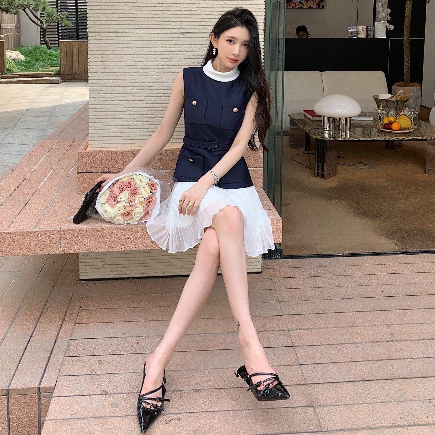 Women's Contrast Color High Sense Classic Style Fake Two-piece Sleeveless