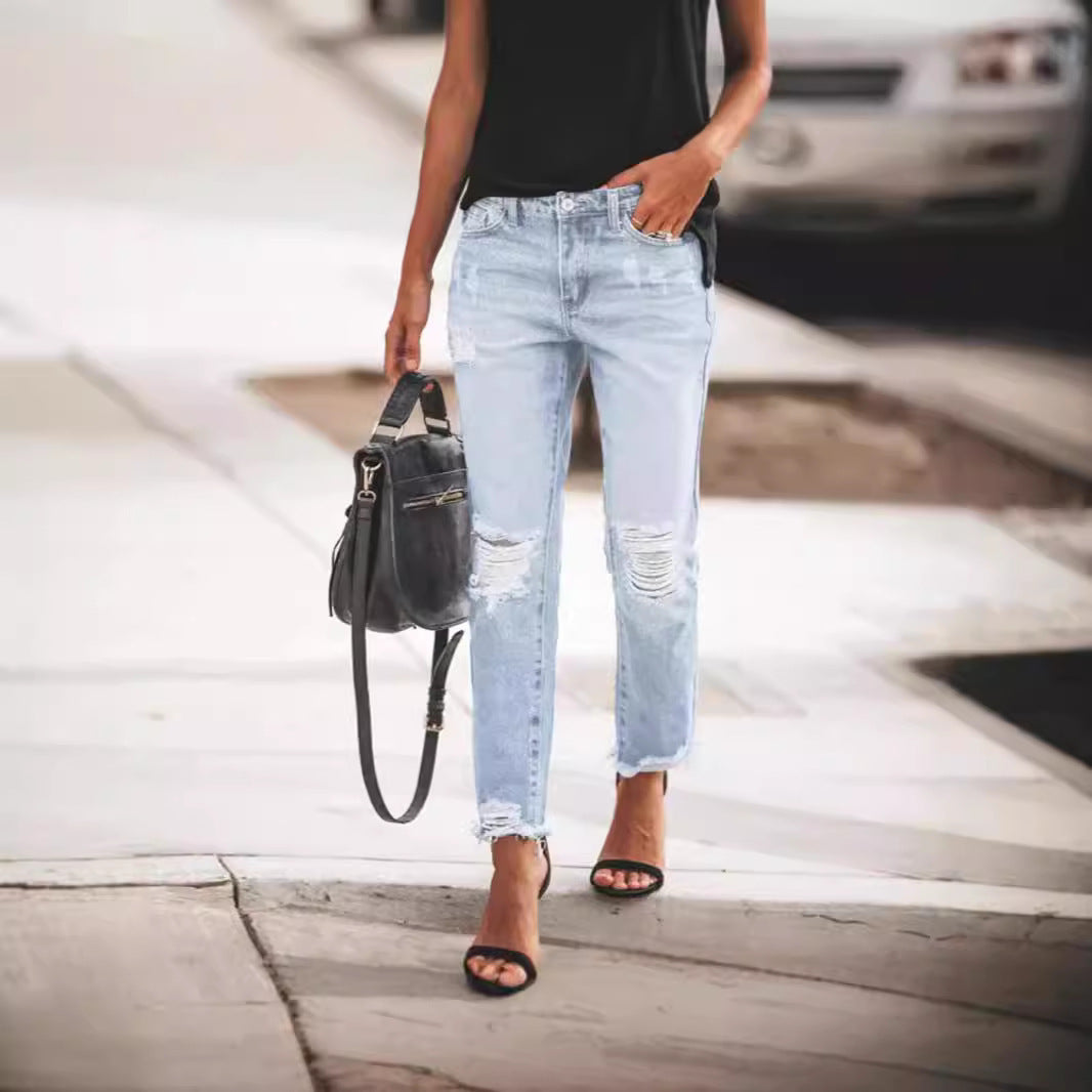 Women's Ripped Non-Elastic Retro Fashion Jeans