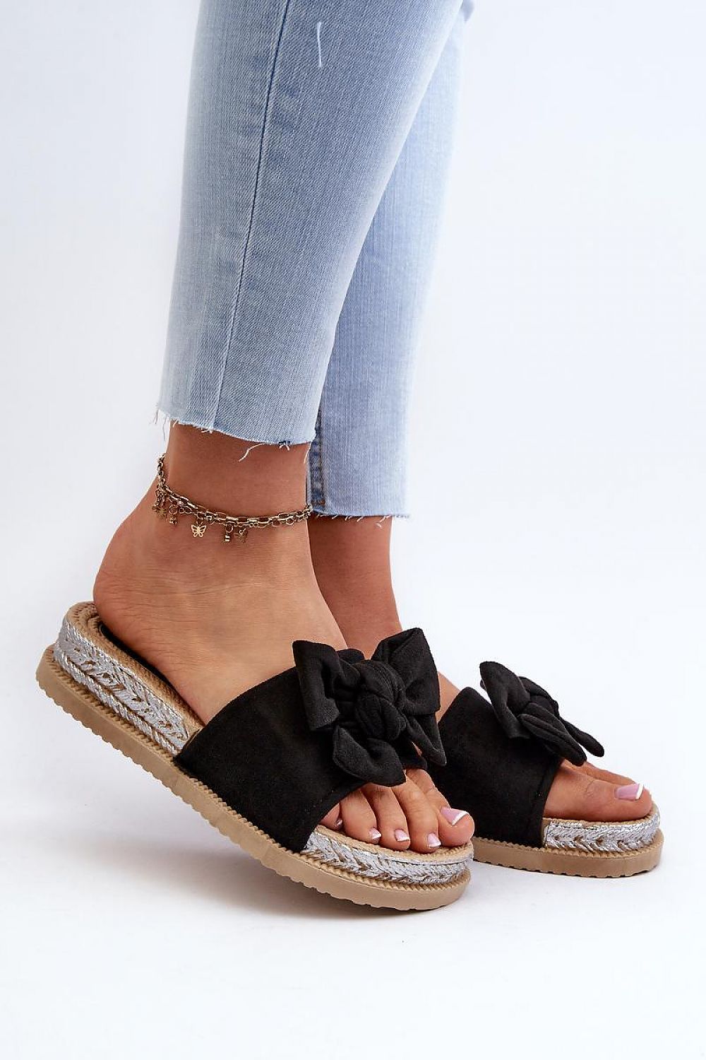  Flip-flops model 196418 Step in style 