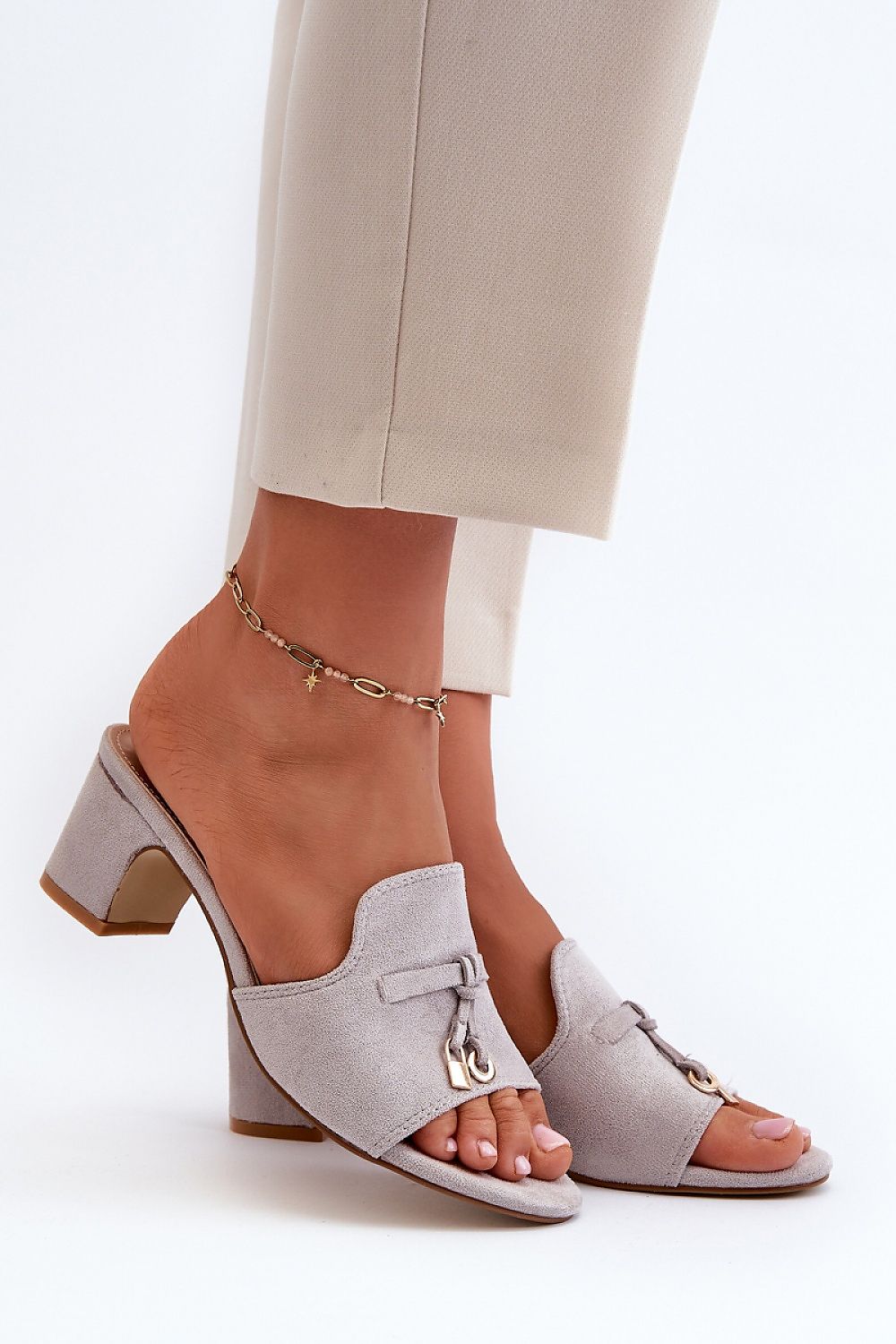  Flip-flops model 198671 Step in style 