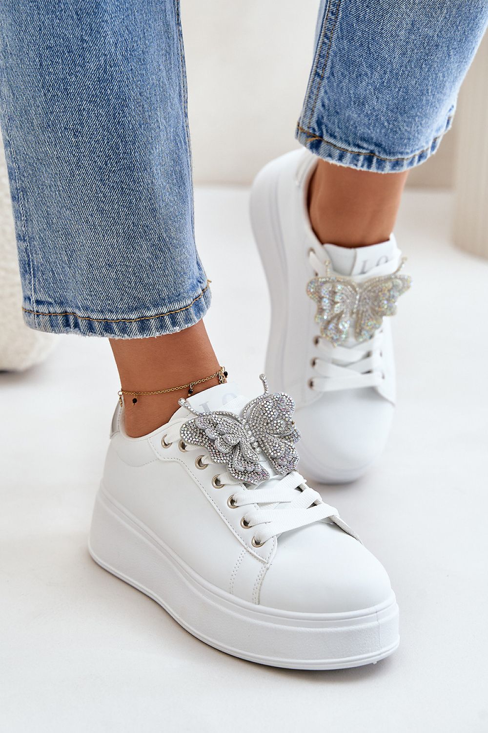  Sport Shoes model 201044 Step in style 