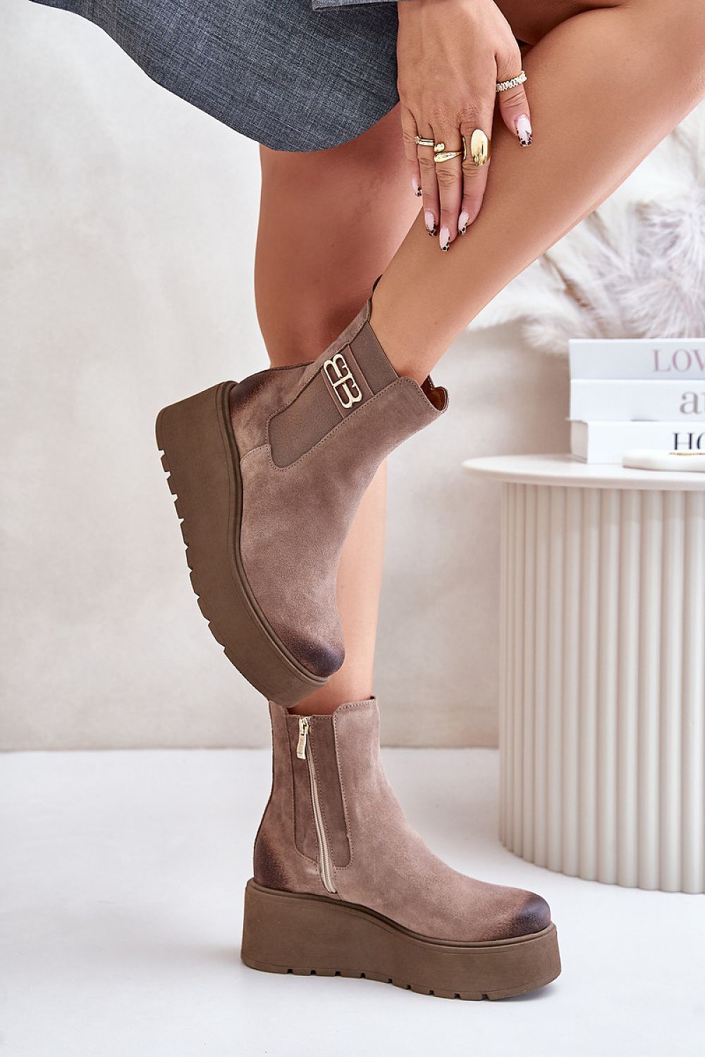  Buskin boots model 201181 Step in style 