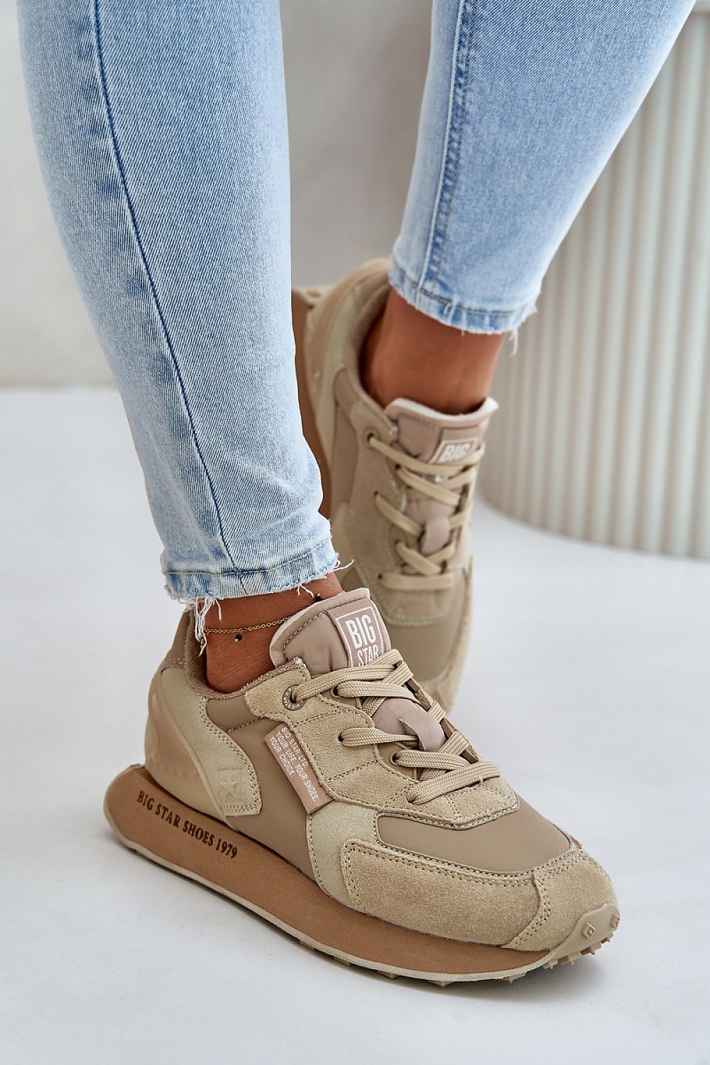  Sport Shoes model 201709 Step in style 