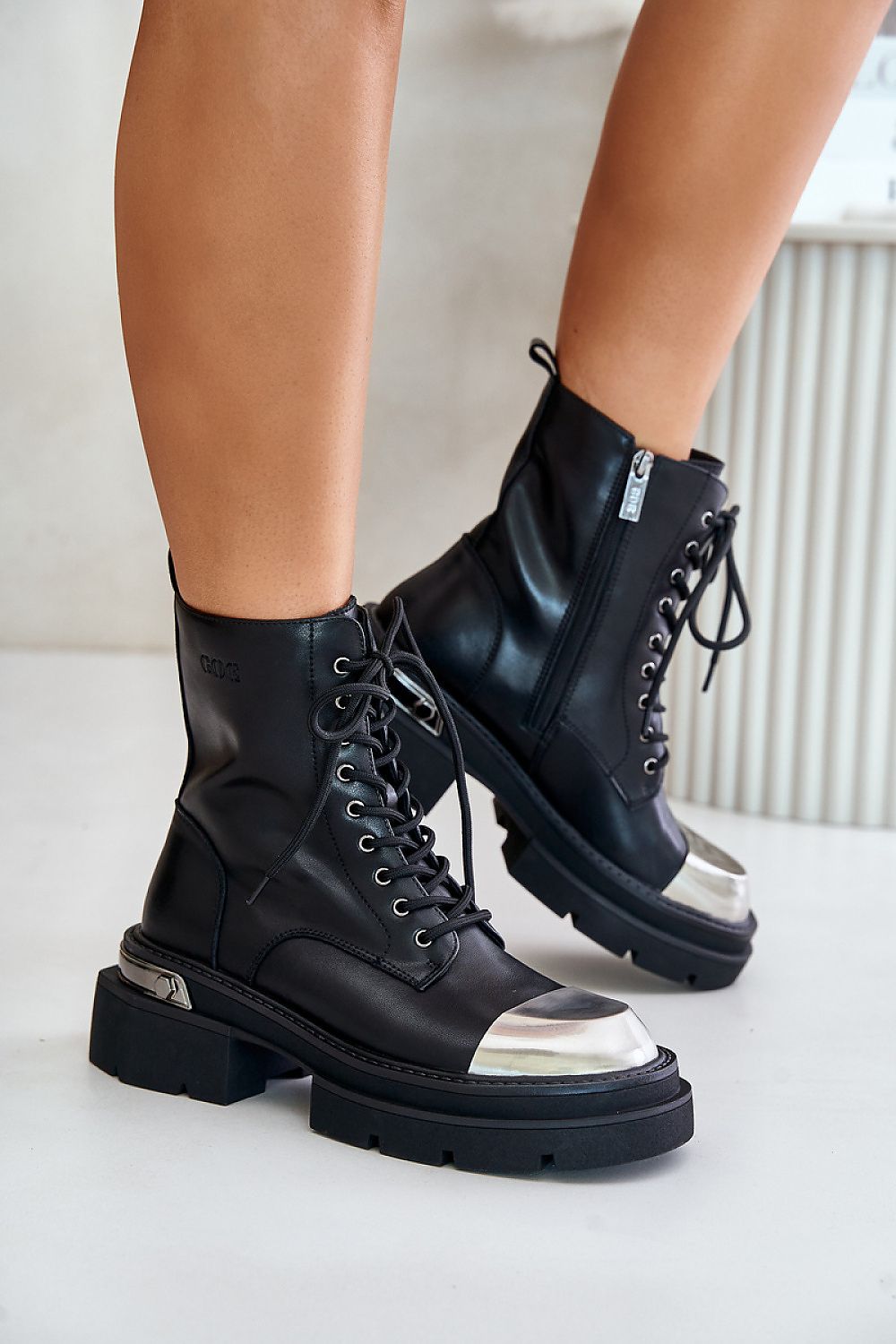 Bootie model 201905 Step in style 
