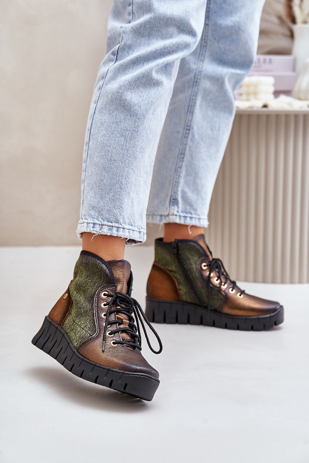  Boots model 202111 Step in style 