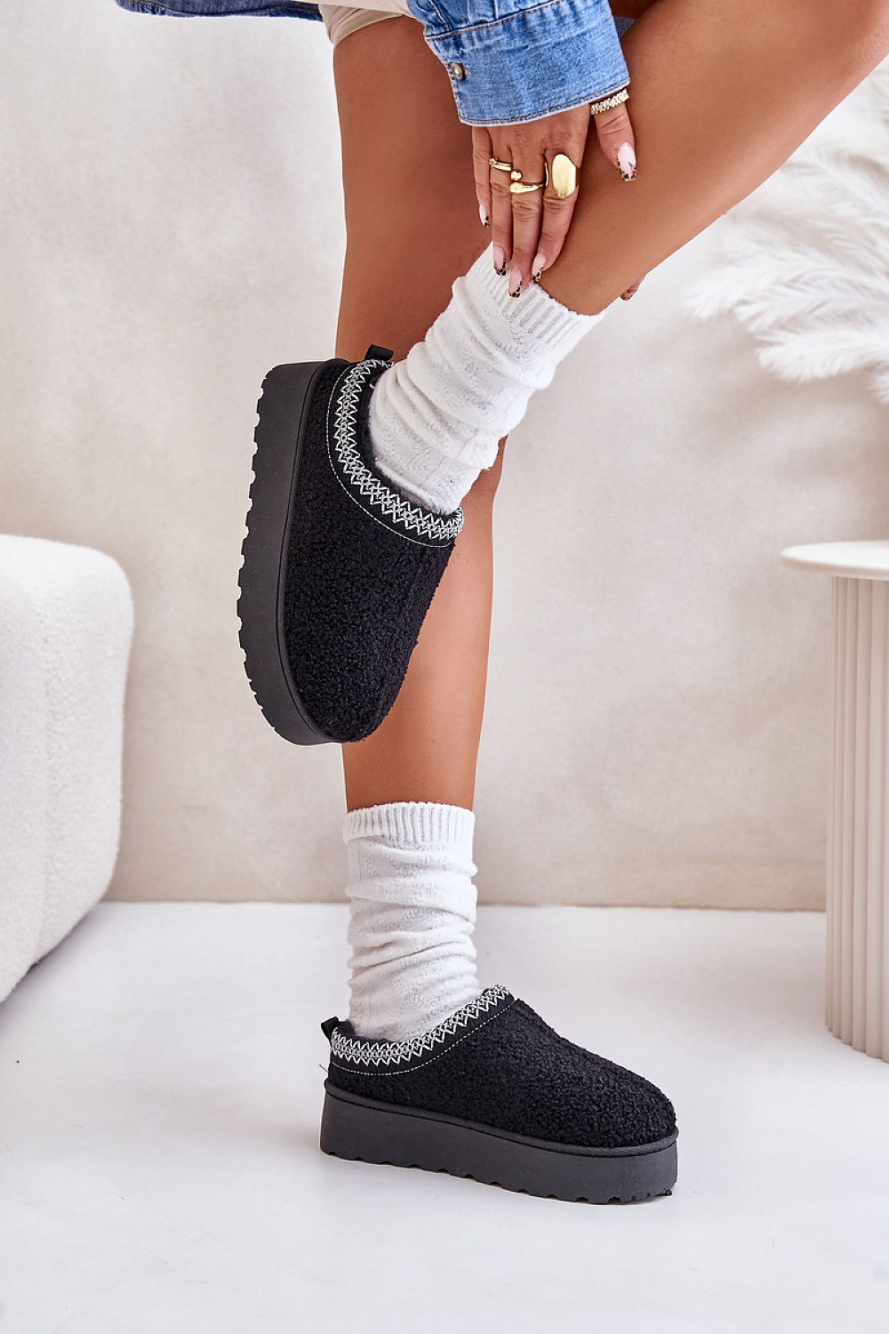  Snow boots model 202213 Step in style 