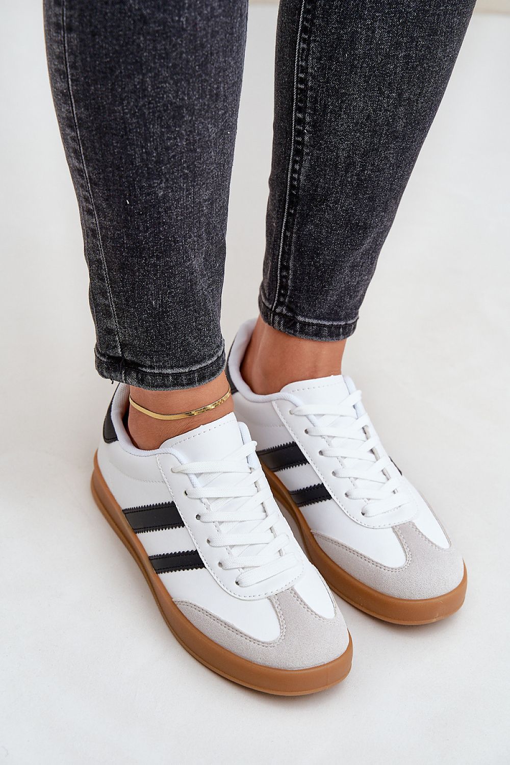  Sport Shoes model 203908 Step in style 