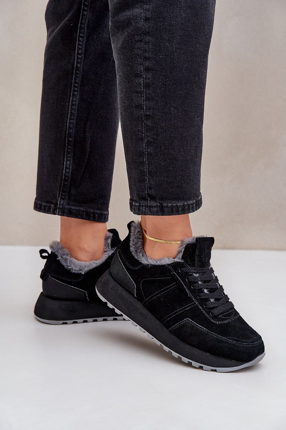  Sport Shoes model 203920 Step in style 