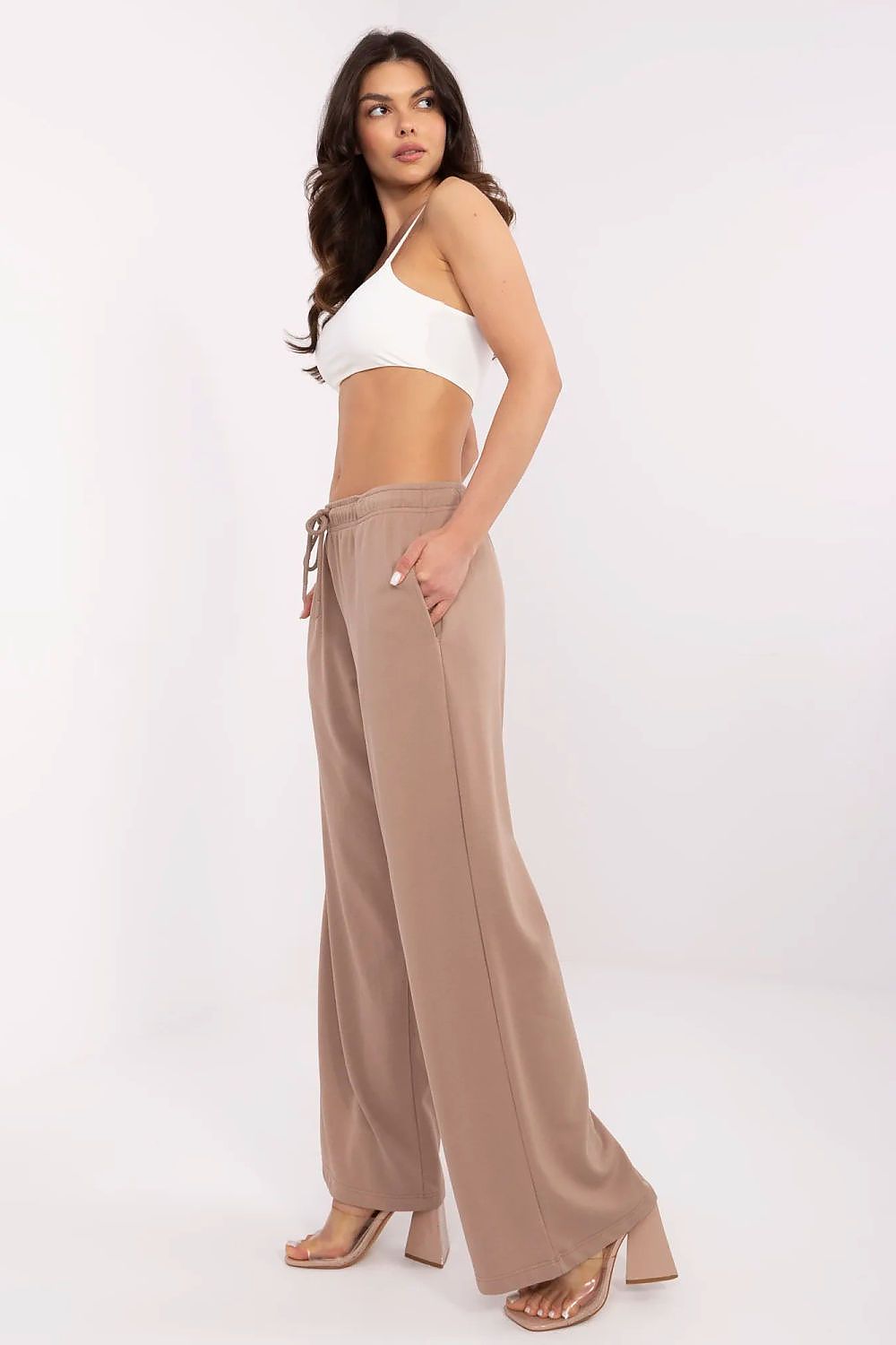 Tracksuit trousers model 210621 Relevance 