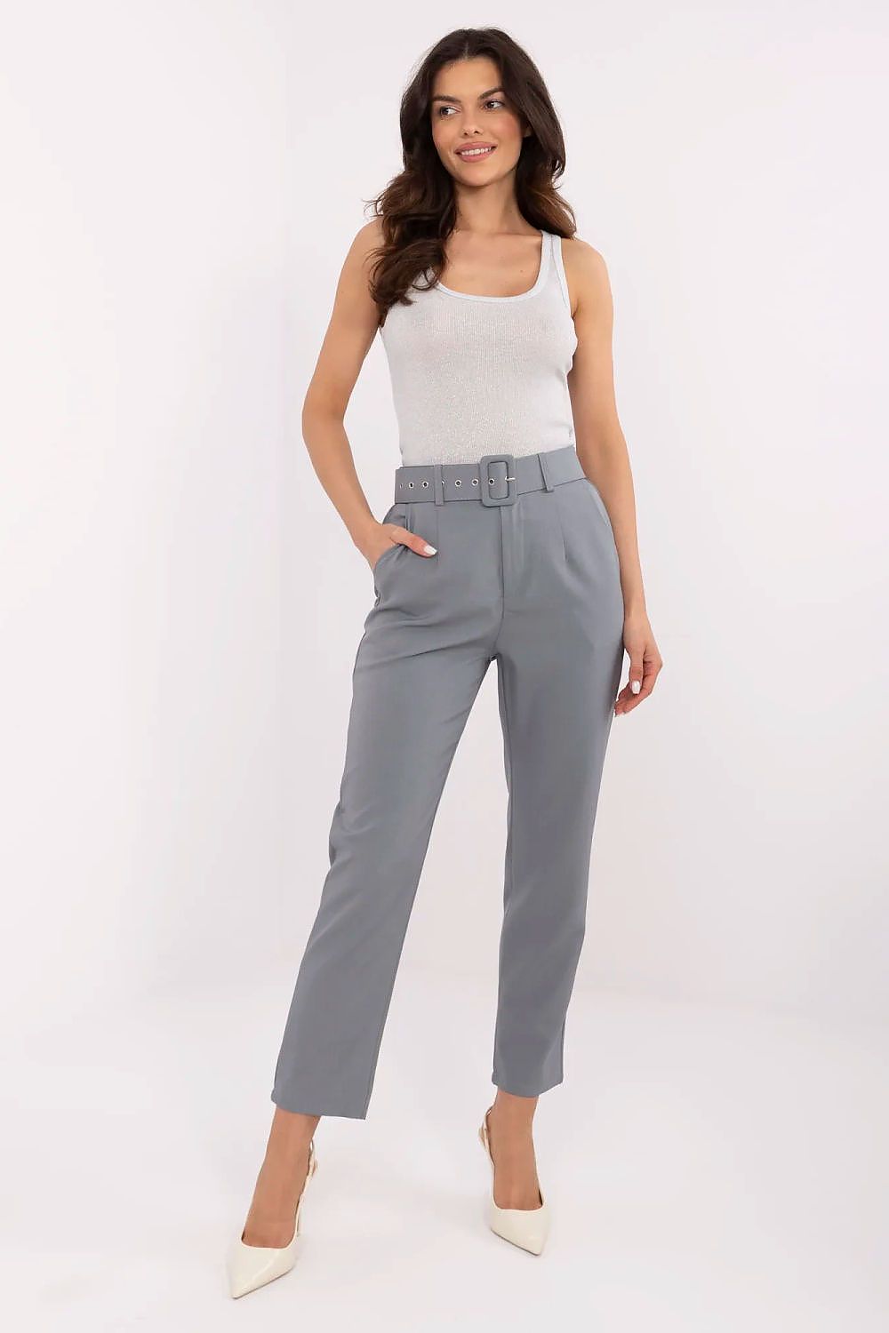  Women trousers model 211173 NM 